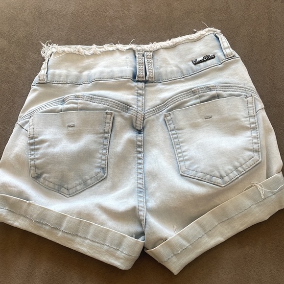 Vince Blue.Co acid wash shorts XS - Picture 2 of 2